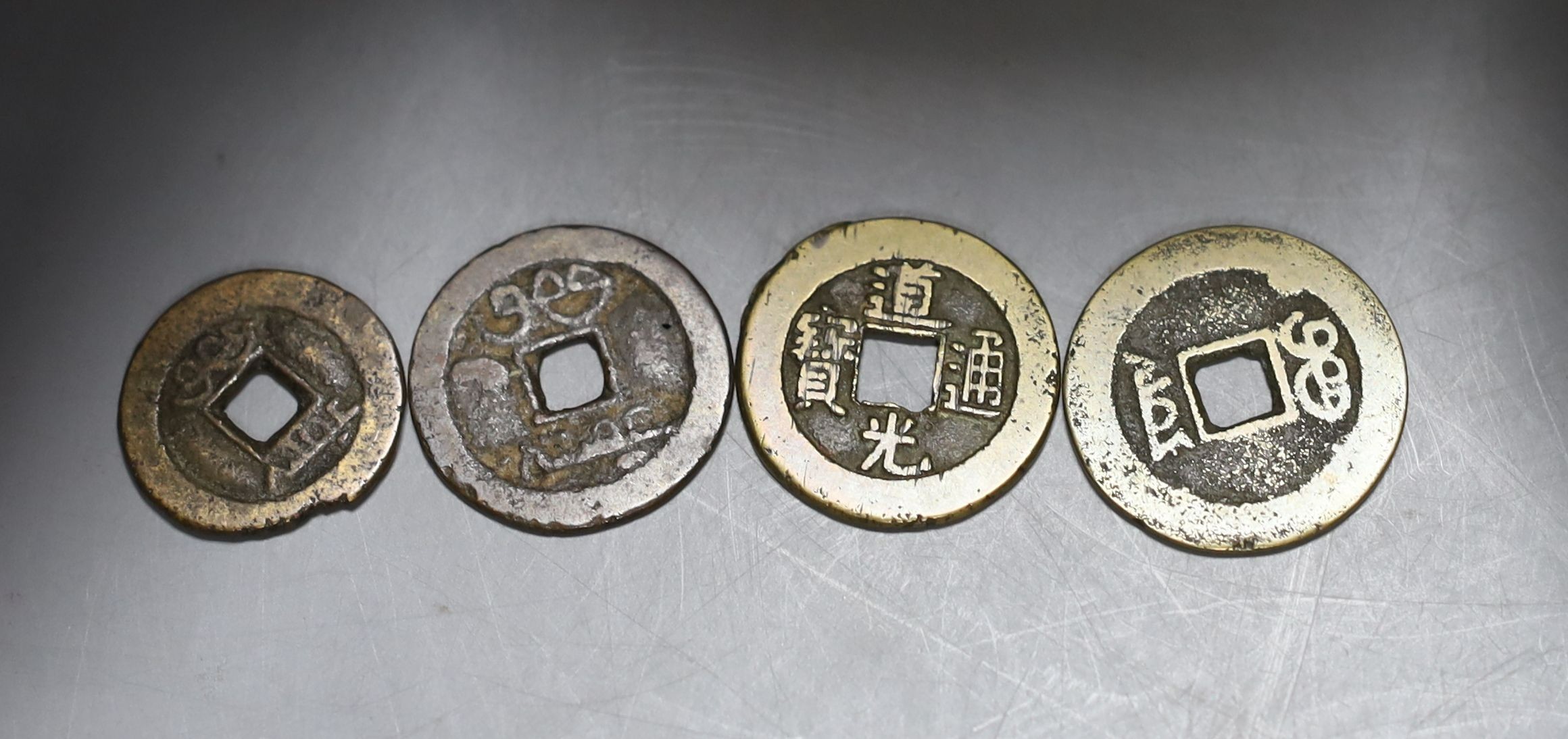 4 Chinese Qing dynasty coins, a Japanese kutani bottle vase, similar vase and cover (a.f), an Imari bowl and blue and white bowl. Largest 27cm